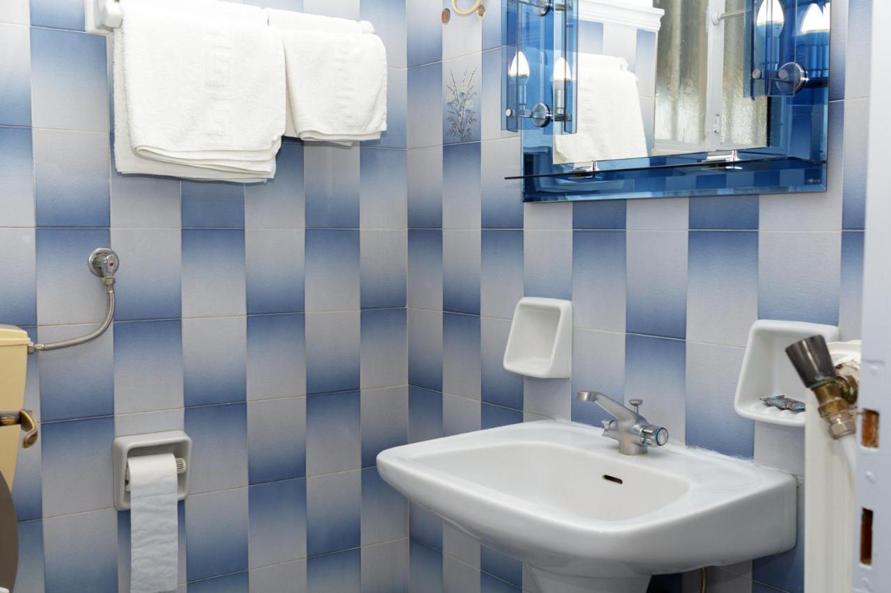 Finikas Hotel Lárisza Kültér fotó